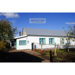 Продаётся трёхкомнатная квартира в с.Мишкино